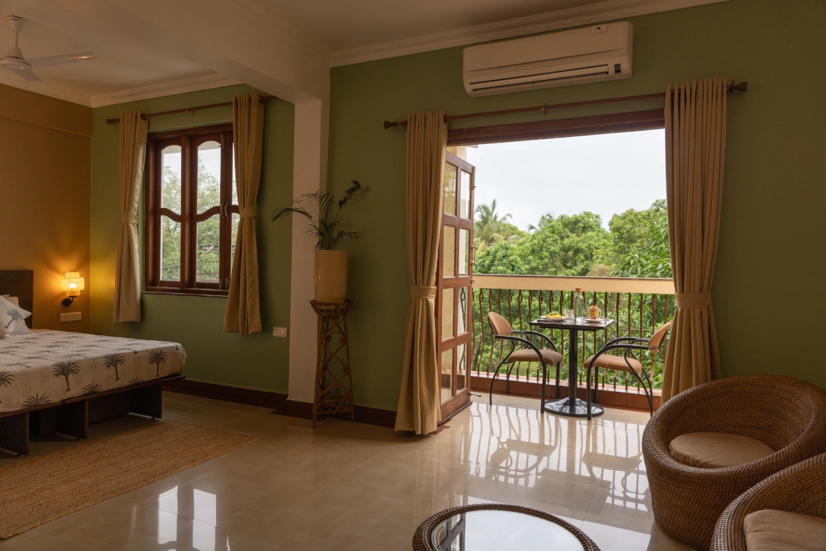 Deluxe King Room